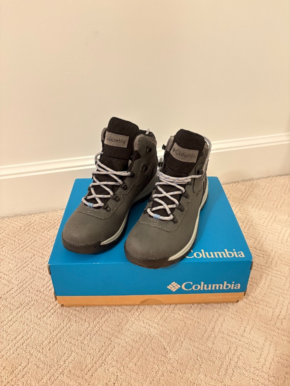 Columbia hiking boots